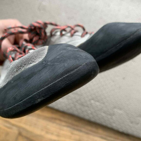 La Sportiva Finale Climbing Shoes - Sz.36euro/4.5USM/5.5USW - Picture 3 of 9